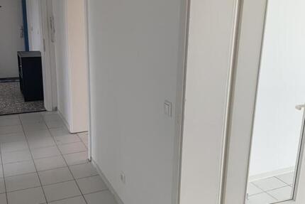 Wohnung Langenfeld (Rheinland) - 3 Zimmer, 96 m&sup2;, 1.089&euro; | Angebot:25648643