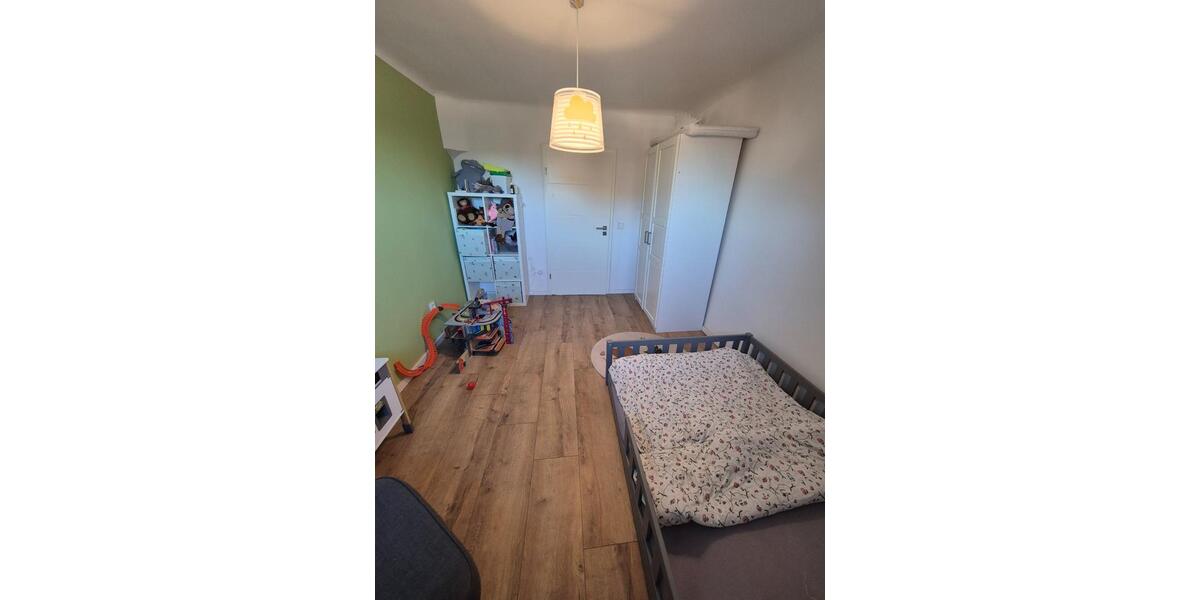 Altbau-Charme trifft Moderne - Generationenhaus von privat 6 zimmer