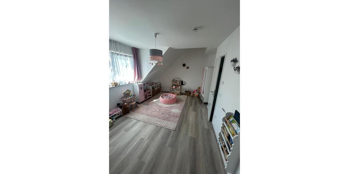 Doppelhaushälfte Mettmann - 4 Zimmer, 135 m&sup2;, 2.250&euro; | Angebot:26268365