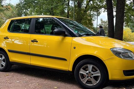 Skoda Fabia 249.800 km 1.800 &euro; Duisburg 47249