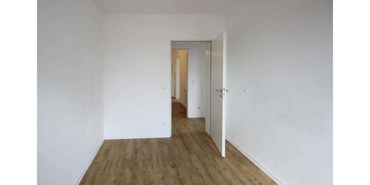 Etagenwohnung Krefeld Fischeln - 3 Zimmer, 76 m&sup2;, 615&euro; | Angebot:26251417