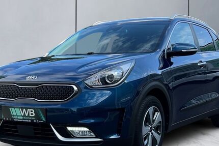 Kia Niro 112.304 km 14.990 € Mönchengladbach 41068
