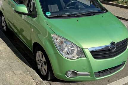 Opel Agila 136.000 km 2.000 &euro; Velbert 42553
