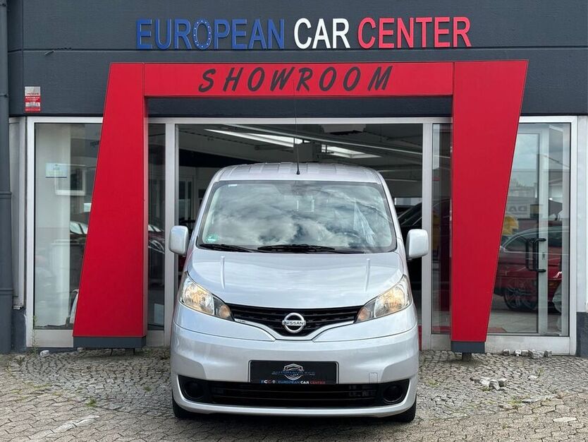NV200