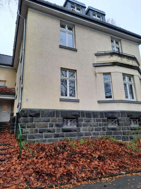 Wohnung zum Mieten in Wuppertal 1.050 € 125 m²