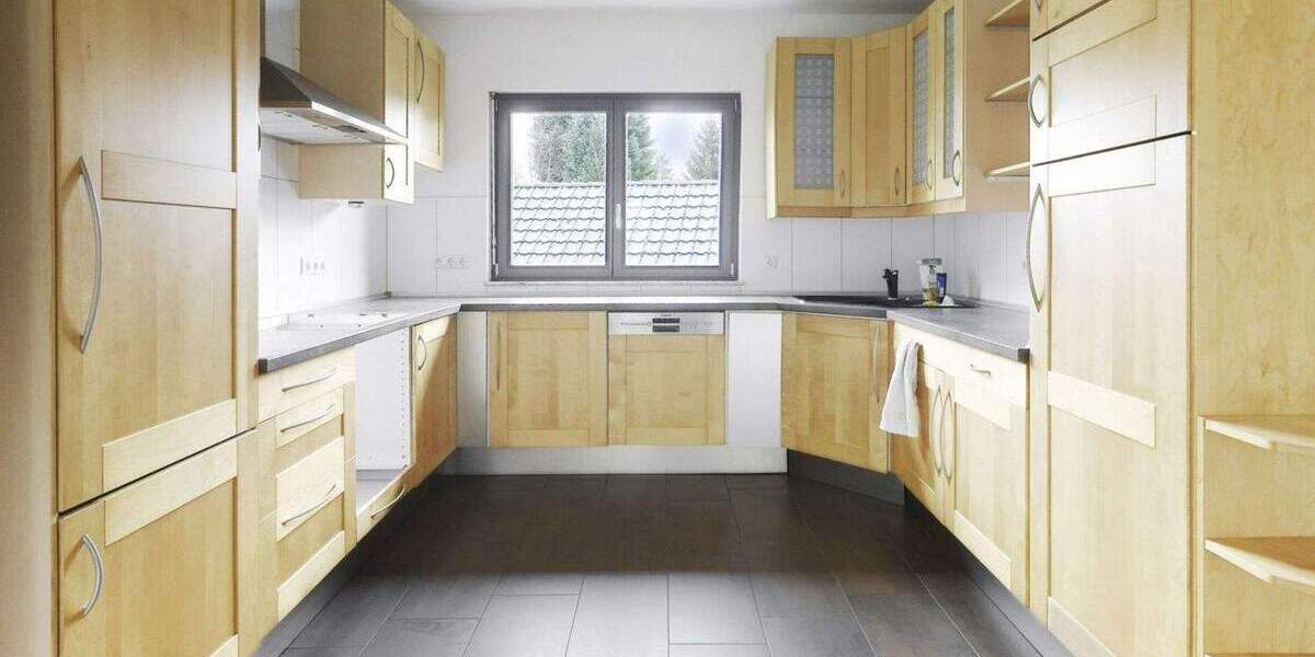 Einfamilienhaus Leverkusen Quettingen - 8 Zimmer, 285 m&sup2;, 989.000&euro; | Angebot:25302845