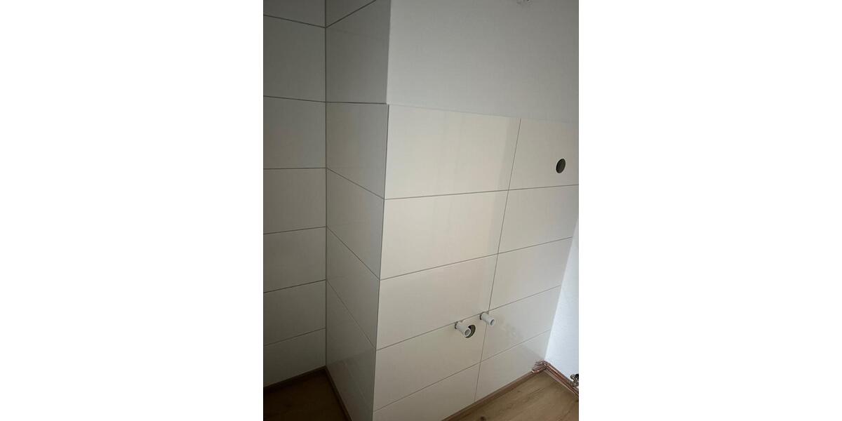 Sanierte 2 ZKDB ab sofort 2 zimmer