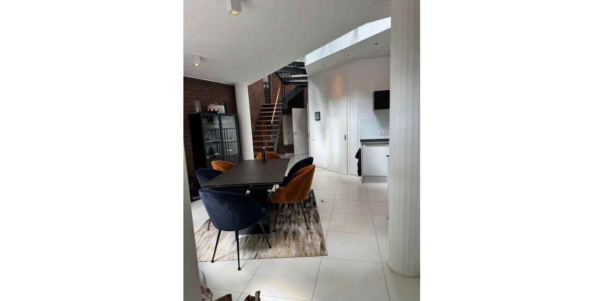 Exklusives Wohnen in einer ehemaligen Klosterkapelle- 115m2 Wohnfläche mit einzigartigem Charakter - 2- Düsseldorf Unterbach | Angebot:26946291