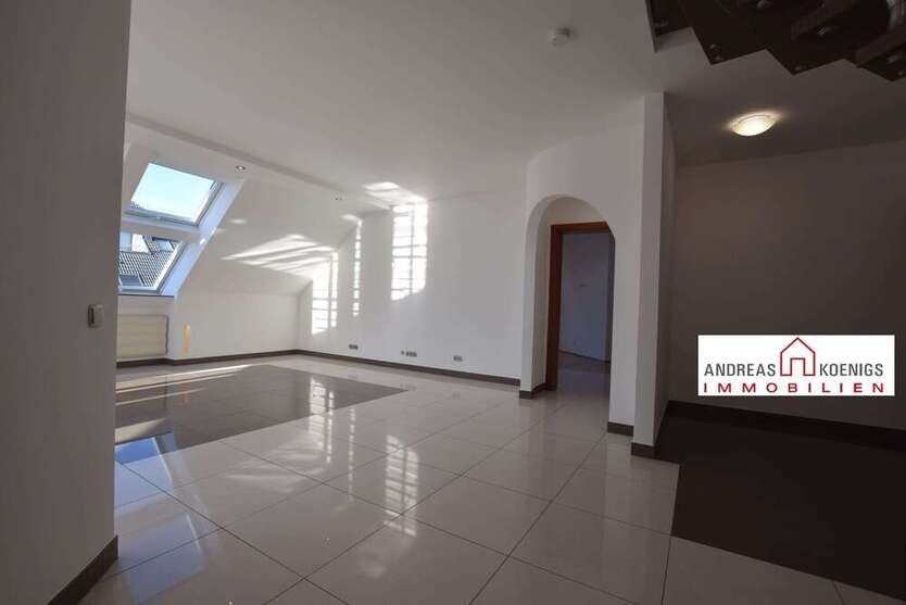 Wohnung zum Mieten in Düsseldorf 3.728 € 233 m²
