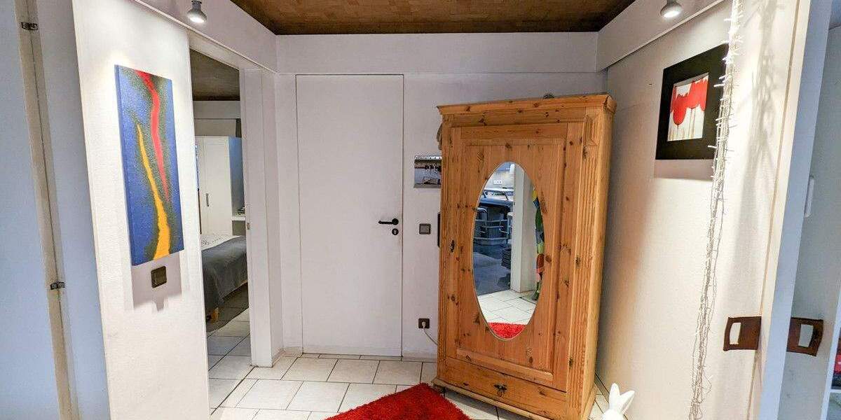 Einfamilienhaus Grevenbroich Orken - 7 Zimmer, 188 m&sup2;, 469.000&euro; | Angebot:25690046