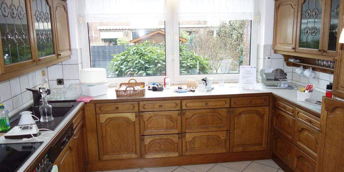 Einfamilienhaus Düsseldorf Hassels - 4 Zimmer, 128 m&sup2;, 550.000&euro; | Angebot:25665200