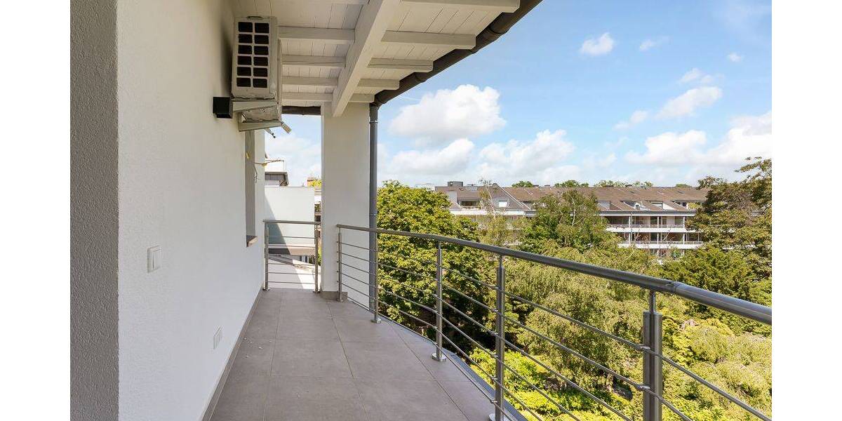 Etagenwohnung Düsseldorf Düsseltal - 3 Zimmer, 122 m&sup2;, 790.000&euro; | Angebot:26826322