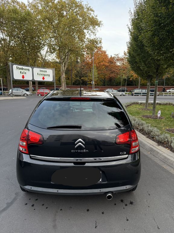 Citroen C3 92.000 km 3.900 € Köln 50674