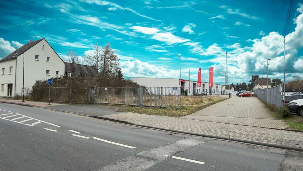 Top-Investment: Baureifes Grundstück mit Baugenehmigung für 11 WE + Gewerbe - Grundstück Leverkusen Küppersteg | Angebot:25839912