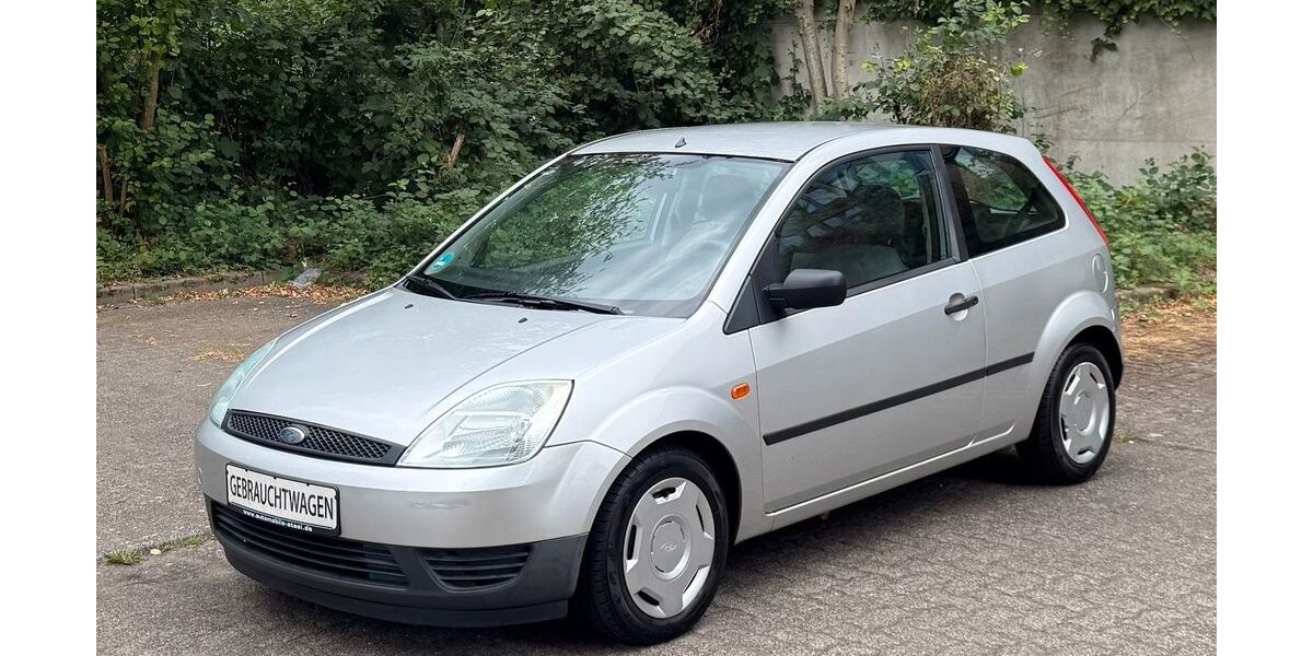Ford Fiesta 195.000 km 950 &euro; Neuss 41460