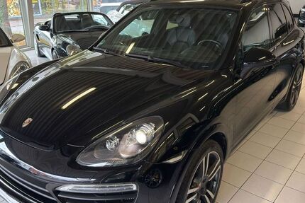 Porsche Cayenne 350.000 km 21.900 € Köln 50827