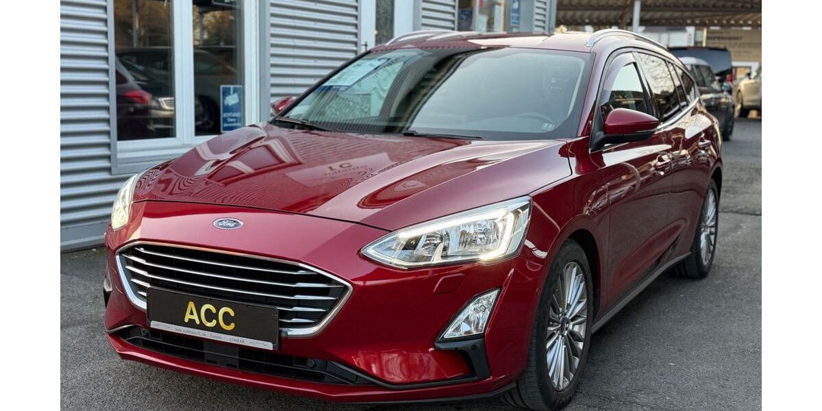 Ford Focus 99.300 km 14.990 &euro; Krefeld 47809