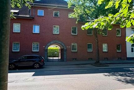 Wohnung Mönchengladbach Süd - 2 Zimmer, 45 m&sup2;, 110.000&euro; | Angebot:27200052
