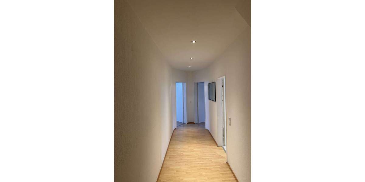 Wohnung zum Mieten in Solingen 1.000 € 134.8 m² 4 zimmer
