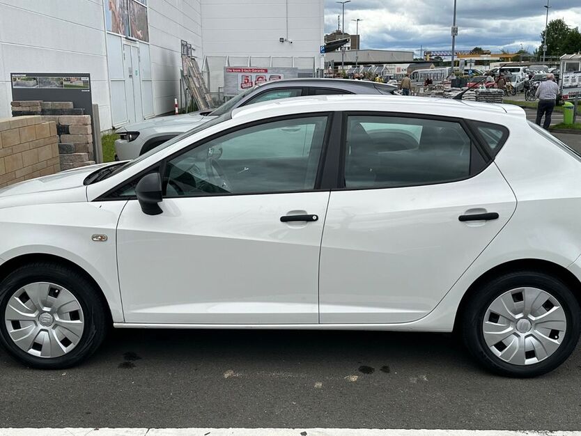 Seat Ibiza 98.000 km 6.100 € Köln 50678