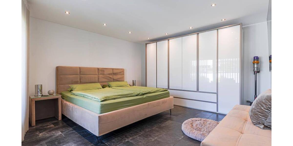 2018 saniertes EFH mit hausinterner Garage in zentraler Lage von Opladen * hochwertige Ausstattung * 2 Terrassen * ... 5 zimmer