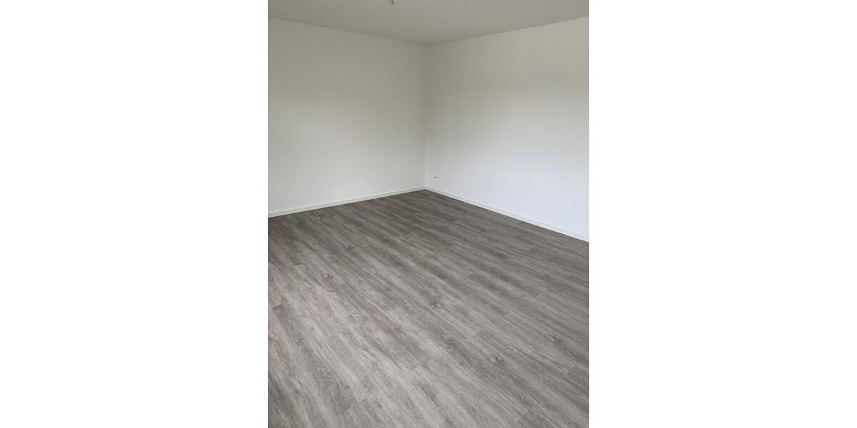 Etagenwohnung Langenfeld (Rheinland) - 3 Zimmer, 71 m&sup2;, 753&euro; | Angebot:25601203