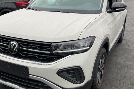 VW T-Cross 16.155 km 21.950 € Hilden 40721