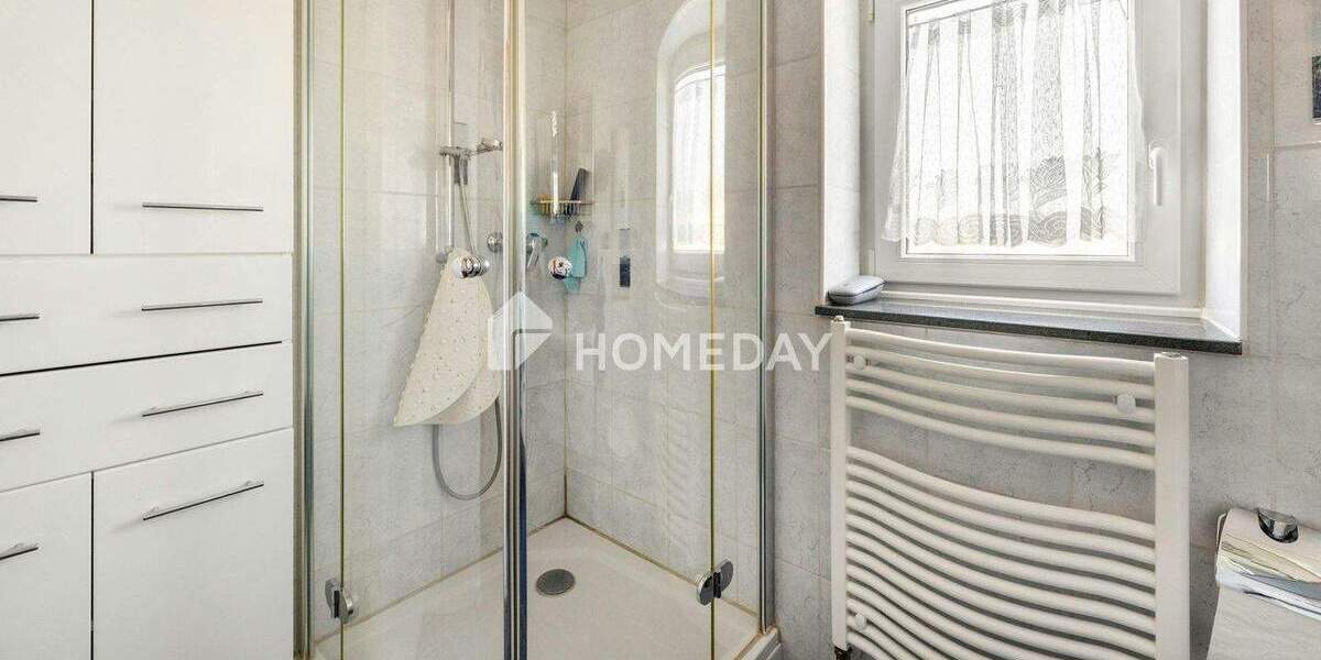 Doppelhaushälfte Mönchengladbach Wickrath - 3 Zimmer, 80 m&sup2;, 230.000&euro; | Angebot:25737647