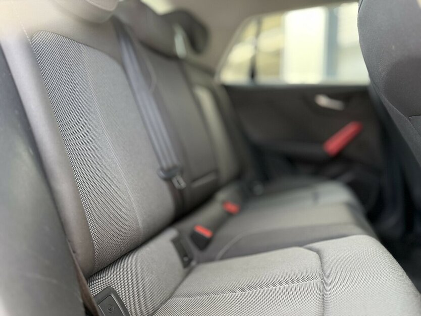 Audi Q2 35 TDI Sport / S Line / KeylessGO / AHK 55.000 km 25.490 € Mönchengladbach 41066