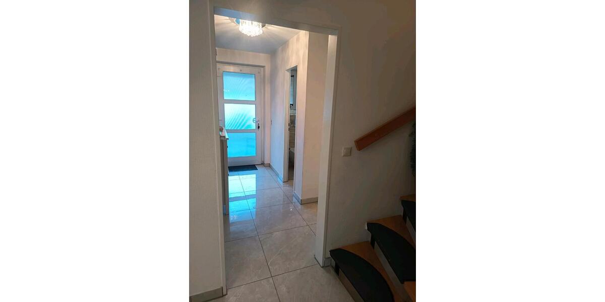 Reihenhaus Krefeld Hüls - 5 Zimmer, 110 m&sup2;, 449.000&euro; | Angebot:24842872