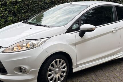 Ford Fiesta 133.000 km 4.300 &euro; Leichlingen 42799