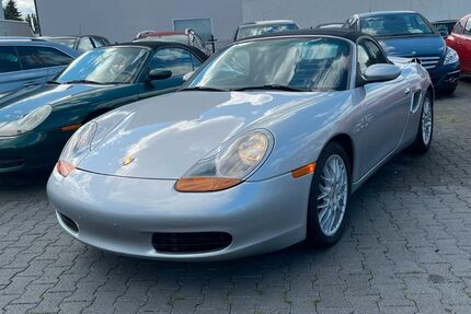 Porsche Boxster 81.000 km 15.900 € Mönchengladbach 41063