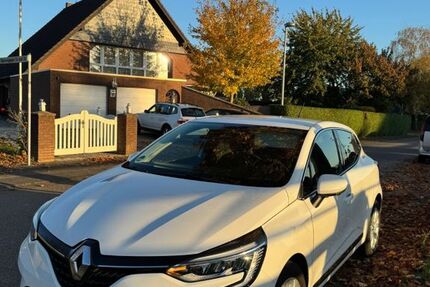 Renault Clio 49.000 km 15.000 &euro; Bedburg 50181