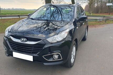 Hyundai ix35 120.000 km 7.600 &euro; Krefeld 47803
