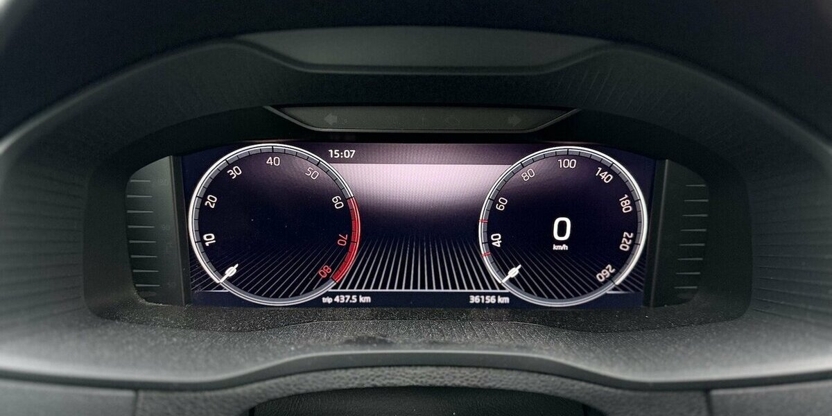 Skoda Karoq Clever/ Kamera / Virtual Cockpit / Keyless 36.000 km 25.900 &euro; Mönchengladbach 41066