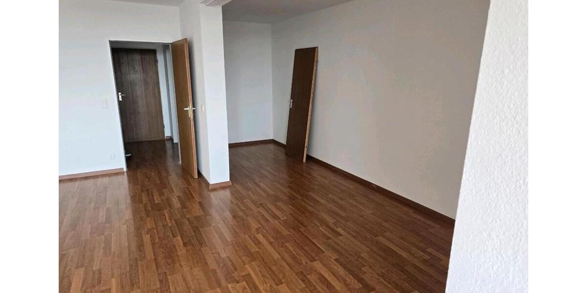 Etagenwohnung Krefeld Fischeln - 2 Zimmer, 66 m&sup2;, 900&euro; | Angebot:26322758