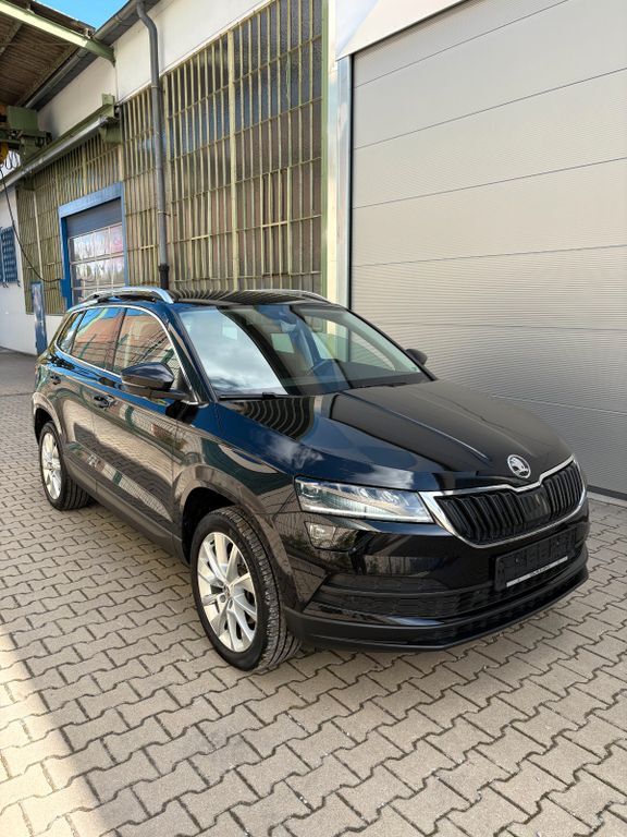 Skoda Karoq 99.114 km 15.990 € Düsseldorf 40231