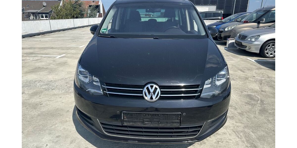 VW Sharan 184.000 km 10.800 &euro; Neuss 41462