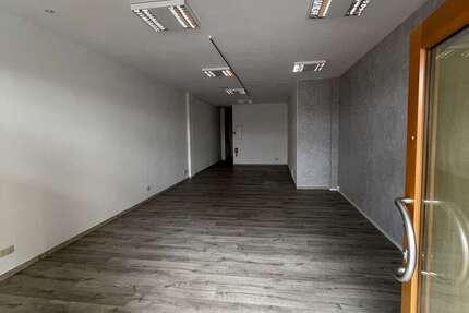 Einzelhandel in Haan 585 € 42 m² zimmer