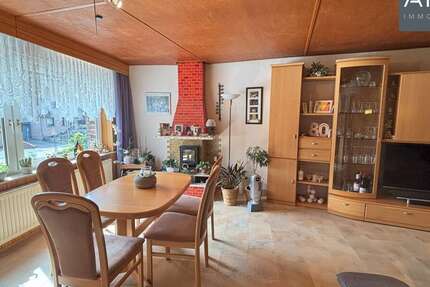 Haus zum Kaufen in Jüchen 299.000 € 159 m² 8 zimmer