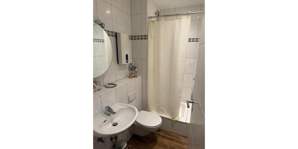 Maisonettenwohnung Ratingen Homberg - 3 Zimmer, 92 m&sup2;, 1.570&euro; | Angebot:26413918
