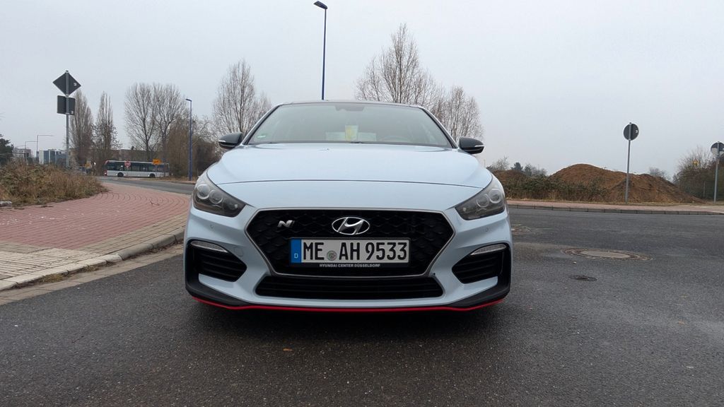 Hyundai i30 114.500 km 18.500 &euro; Düsseldorf 40549