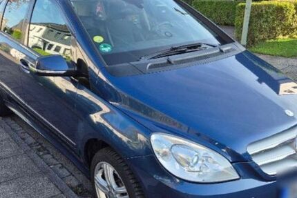 Mercedes-Benz B 200 180.000 km 4.000 &euro; Mettmann 40822
