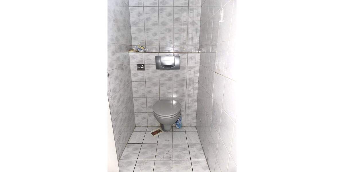 Etagenwohnung Düsseldorf Friedrichstadt - 4 Zimmer, 89 m&sup2;, 360.000&euro; | Angebot:25705671