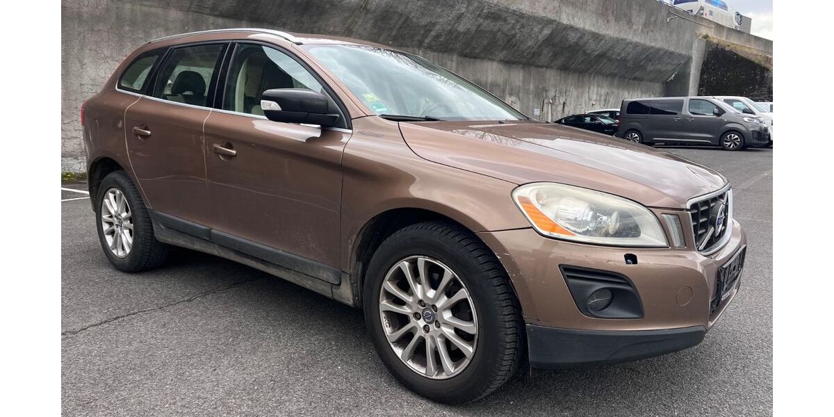 Volvo XC60 337.290 km 4.750 &euro; wuppertal 42285