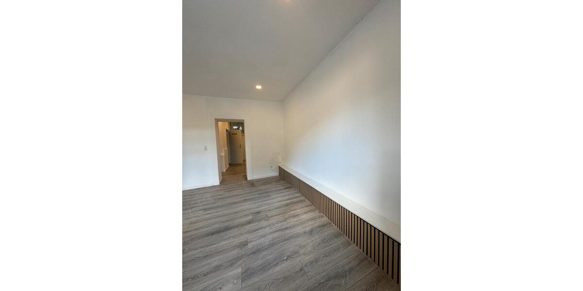 Erdgeschoßwohnung Wuppertal Dornap - 1 Zimmer, 35 m&sup2;, 72.000&euro; | Angebot:27155507