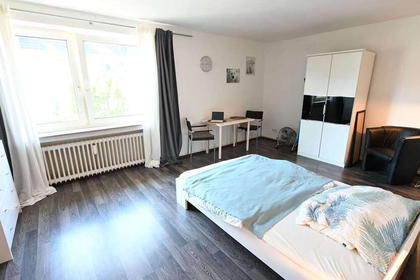 Wohnung zum Mieten in Düsseldorf 700 € 33 m²