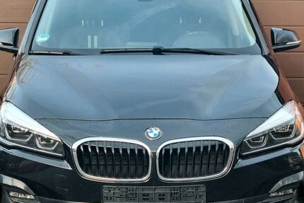 BMW 218 Gran Tourer 131.068 km 15.490 &euro; Duisburg 47138
