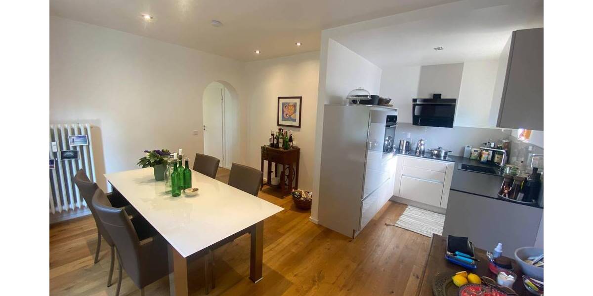 Gepflegtes Ein- bis Zweifamilienhaus in Toplage 6 zimmer