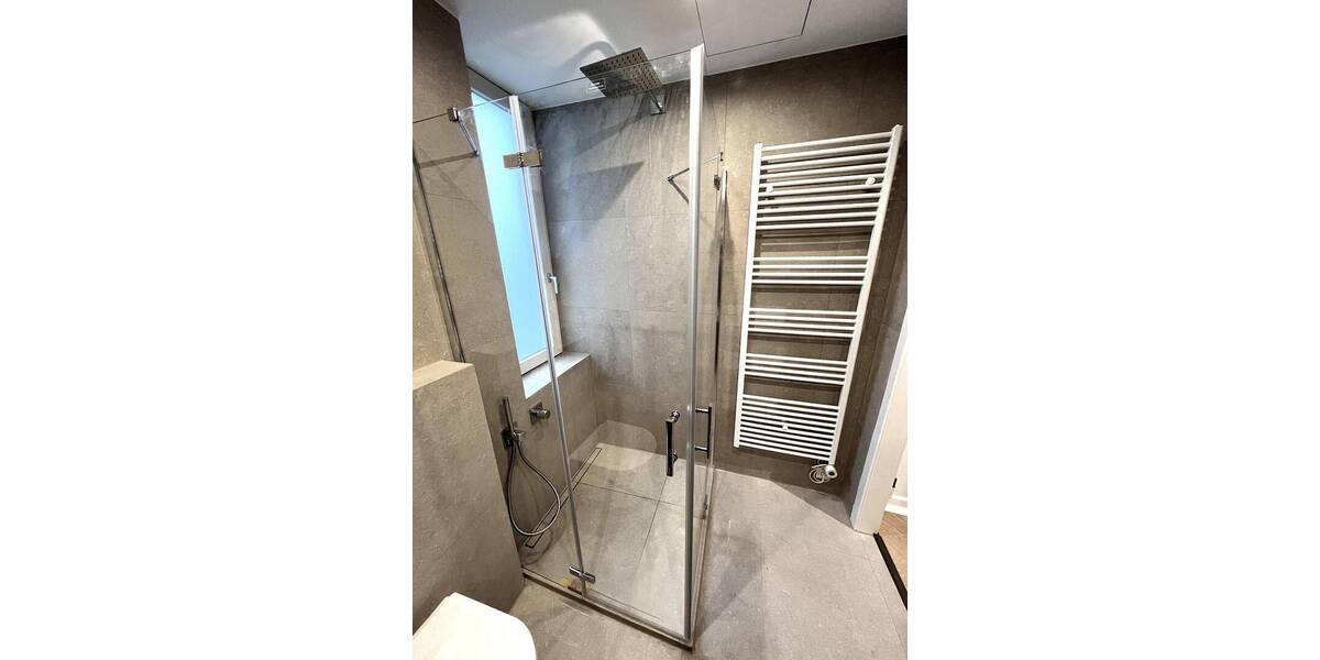 Etagenwohnung Düsseldorf Derendorf - 2 Zimmer, 65 m&sup2;, 1.220&euro; | Angebot:26890734